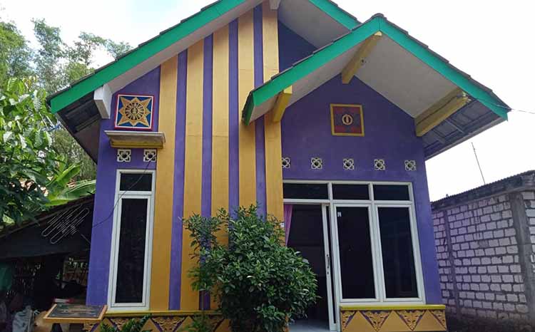 Mas Bechi Pupuk Nasionalisme Bangsa Melalui Kegiatan Sosial Rumah Syukur Layak Huni OPSHID