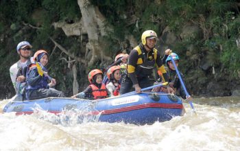 Tasik Baseuh ke-8, Arung Jeram dan Aksi Lingkungan untuk Kesadaran Sungai Ciwulan