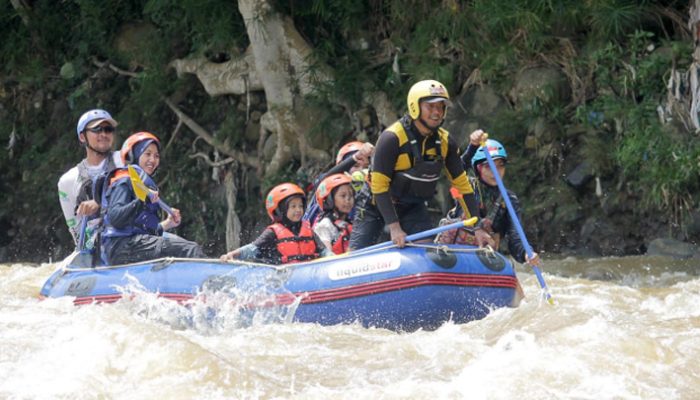 Tasik Baseuh ke-8, Arung Jeram dan Aksi Lingkungan untuk Kesadaran Sungai Ciwulan