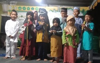 Bersemangat Malam Isra Mi’raj, Tradisi Nadoman dan Hadroh Warnai Desa Panulisan
