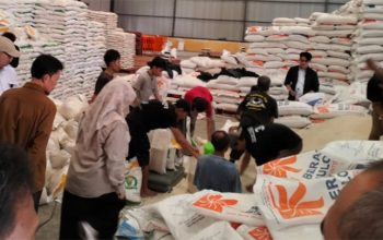Bulog Ciamis Pastikan Aman Ketersediaan Stok Beras Bansos Tahap III di Kota Tasikmalaya
