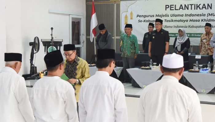 Bupati Ade Sugianto Resmikan Pelantikan Pengurus MUI Kecamatan Se-Kabupaten Tasikmalaya