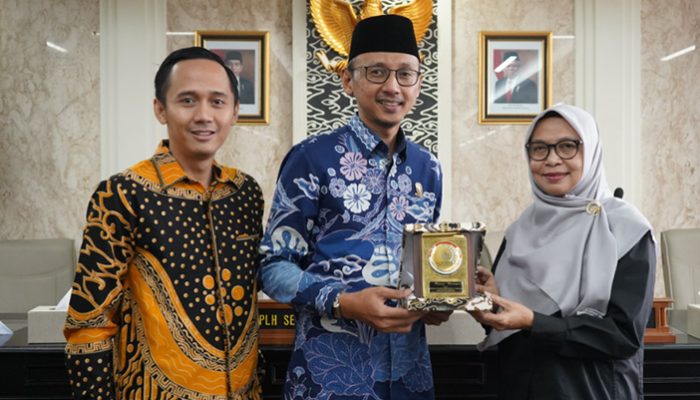 Guna Tingkatkan Sinergi, Sekretariat DPRD Jabar Sambut Kunjungan Kerja DPRD Jambi dan Cirebon