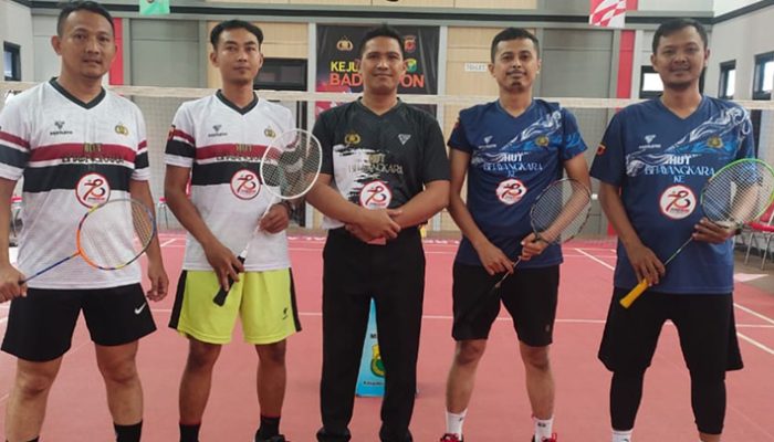 Meriahkan HUT Bhayangkara ke-78, Polres Tasikmalaya Gelar Turnamen Badminton