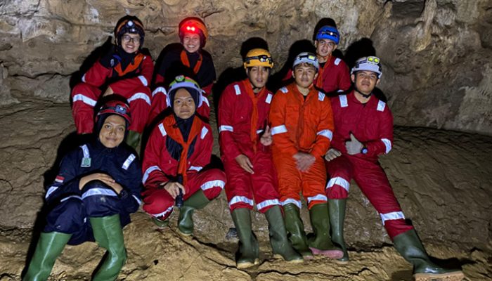 Menggali Pesona Tersembunyi, Pemetaan Gua Liang Boeh oleh Mapala Halmahera