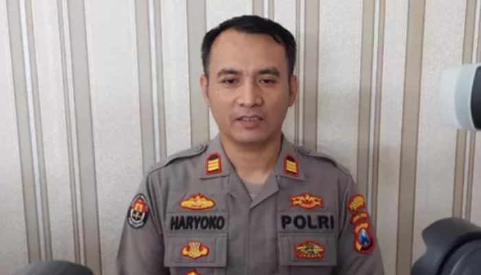 Video Polwan Tegur Pria Makan di Warung Viral, Klarifikasi dan Kontroversi