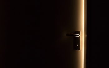 Viral Teror Misterius di Tasikmalaya, Ninja Hitam Ketuk Pintu, Polisi Turun Tangan!