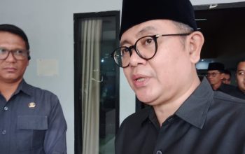 Pemkab Bandung Barat Sampaikan RAPBD 2025, Defisit Rp72,78 Miliar Diprediksi Bisa Ditutup
