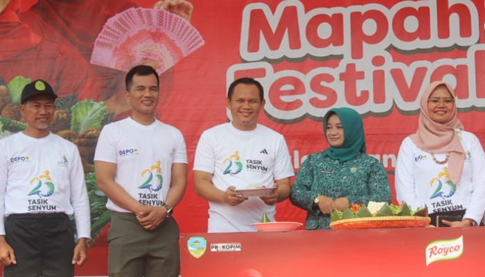 Dandim 0612 Tasikmalaya Bersama Warga, Jalan Sehat Mapah Sauyunan Warnai Perayaan HUT ke-23 Kota Tasikmalaya