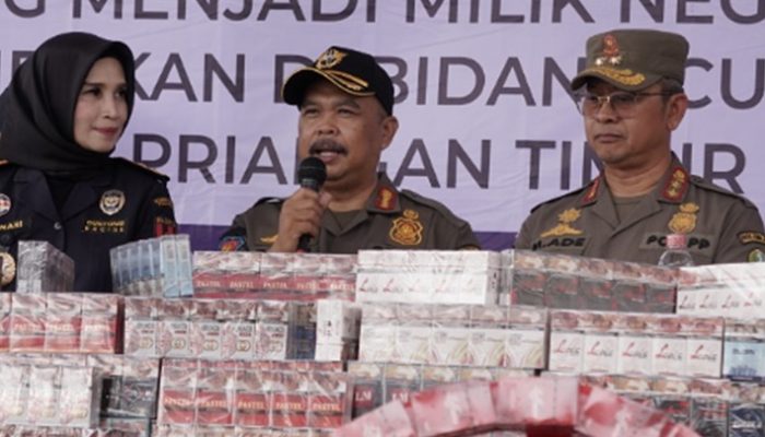Pemkab Tasikmalaya dan Bea Cukai Musnahkan Jutaan Rokok Ilegal