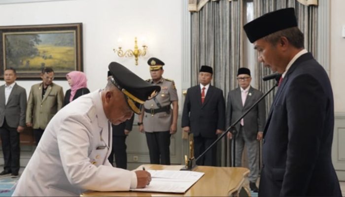 Asep Sukmana Resmi Dilantik Sebagai Pj Wali Kota Tasikmalaya
