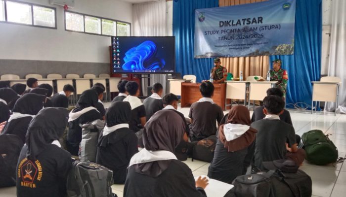 Koramil 1221/Taraju Bangkitkan Semangat Kebangsaan di Kalangan Pelajar