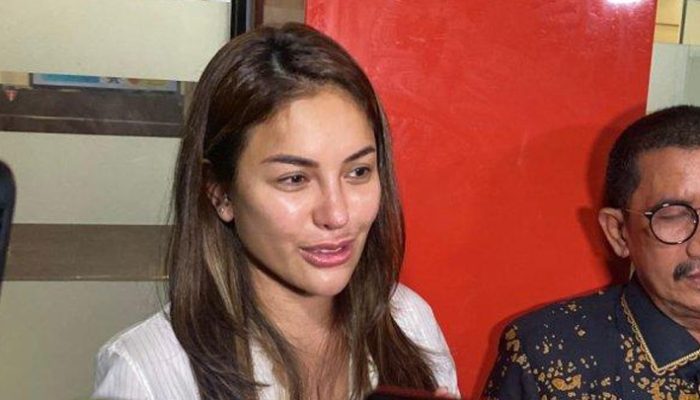 Kasus Pemerasan Reza Gladys: Rekaman Permintaan Uang Rp5 Miliar Bocor ke Publik!