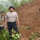 Kapolres Tasikmalaya Pimpin Langsung Penanganan Longsor yang Timbun Dua Petani