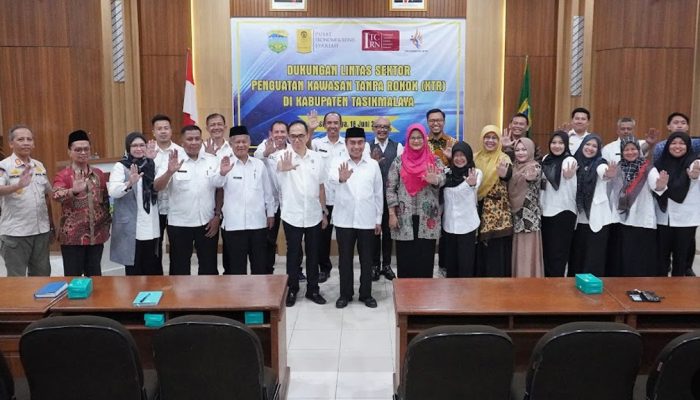 Sekda Tasikmalaya Ajak Masyarakat Perangi Rokok Pasif, Warisan Kesehatan untuk Anak Kita