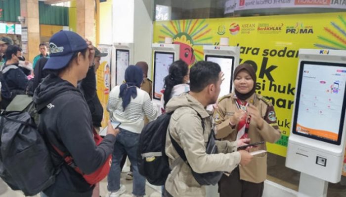 KAI Catat Lonjakan Penumpang, Polemik Stasiun Gambir-Manggarai Mencuat