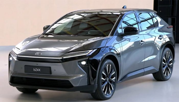 Toyota bZ4X Facelift Meluncur di GIIAS 2025, Desain Baru & Tenaga Lebih Ganas