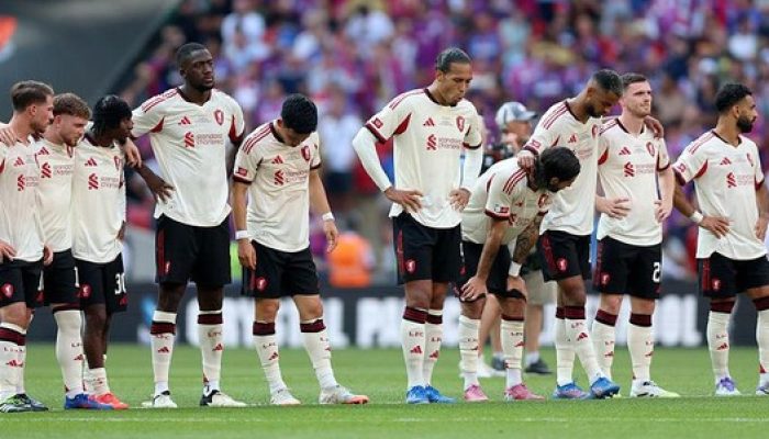Liverpool Kandas di Community Shield, Slot Soroti Lini Belakang Rapuh