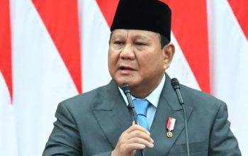 Presiden Prabowo Tetapkan Soeharto dan Gus Dur sebagai Pahlawan Nasional 2025