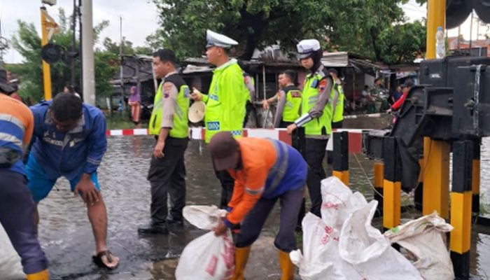Dampak Banjir di Daop 4 Semarang, KAI Batalkan Perjalanan KA Ciremai