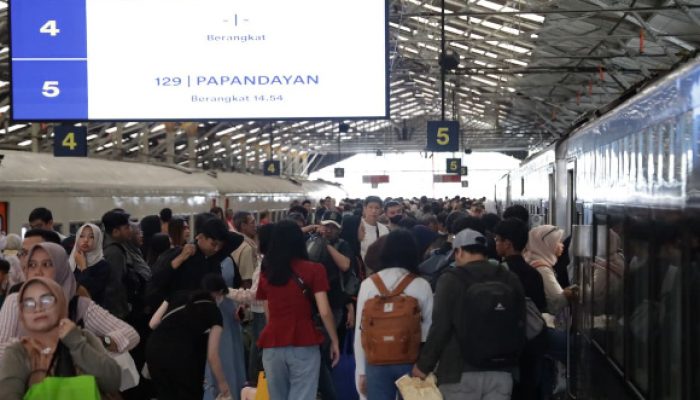 Libur Nataru Berjalan Aman, KAI Daop 2 Bandung Layani 548 Ribu Penumpang