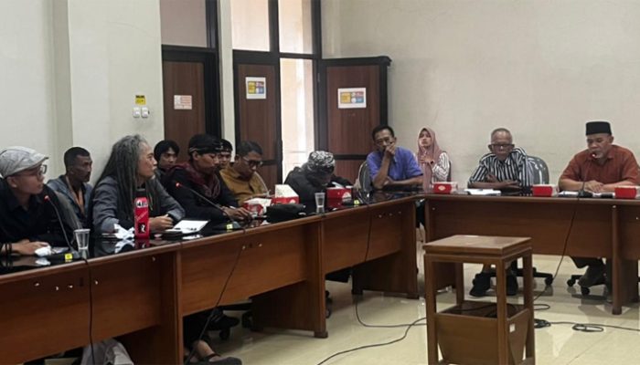 Komunitas Cermin Hentikan Audiensi dengan DPRD, Soroti Pembatasan Ekspresi dan Minimnya Dialog