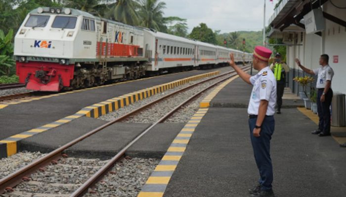 Kinerja Operasional Positif, Daop 2 Bandung Catat Ribuan Perjalanan KA Selama Januari