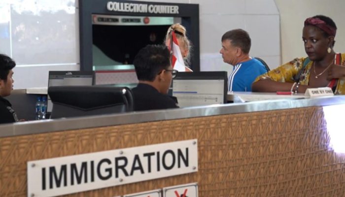 Siaga Dampak Penutupan Ruang Udara Timur Tengah, Imigrasi Beri Izin Tinggal Darurat 30 Hari