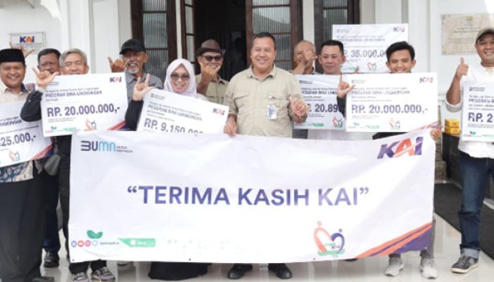 TJSL KAI Daop 2 Tembus Rp1,1 Miliar, Sasar Pendidikan hingga Lingkungan