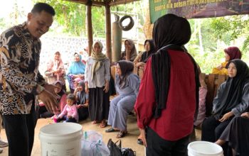 Lewat Program SIKOMPOS, Warga Selamanik Diajak Kelola Sampah Ramah Lingkungan