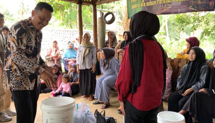 Lewat Program SIKOMPOS, Warga Selamanik Diajak Kelola Sampah Ramah Lingkungan