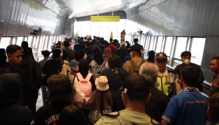 Tiket KA Libur Panjang Idul Adha Hampir Habis, Okupansi Daop 2 Bandung Tembus 94 Persen