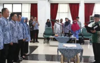 Lantik Pengurus IPeKB, Bupati Tasikmalaya Tegaskan Penyuluh Jadi Ujung Tombak Pemberdayaan Masyarakat