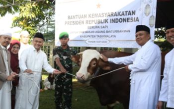 Salat Id Bersama Warga, Bupati Tasikmalaya Ajak Perkuat Semangat Berbagi