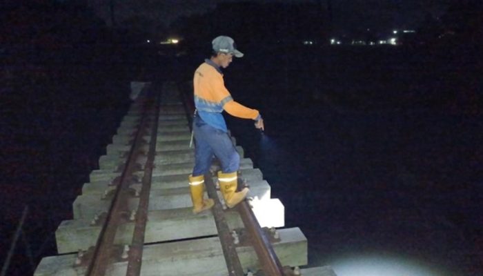 Gempa M5,3, KAI Daop 2 Langsung Sisir Jalur Kereta