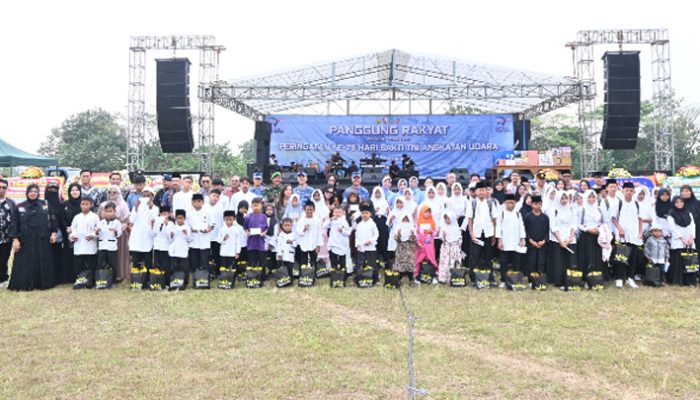 Peringati Hari Bakti TNI AU Ke-79, Lanud Wiriadinata Perkuat Kedekatan dengan Masyarakat Lewat Bakti Sosial